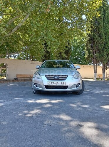 Kia Ceed-2