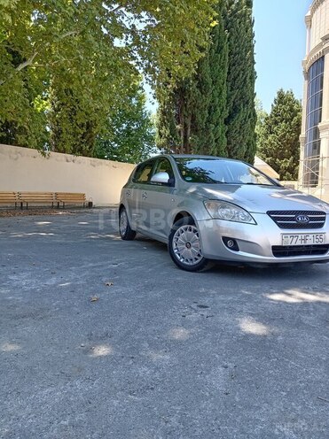 Kia Ceed-8