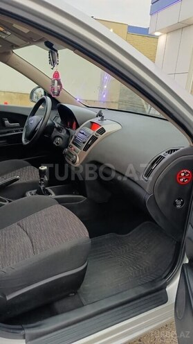 Kia Ceed-11