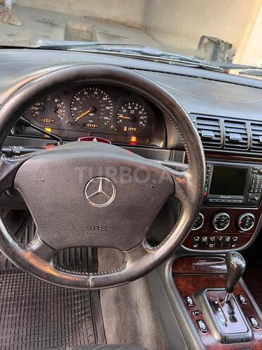 Mercedes ML 320-10