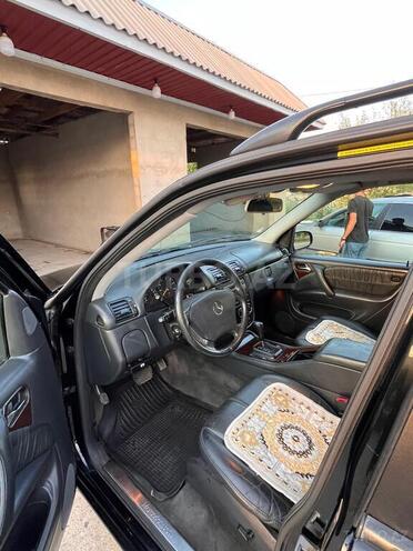 Mercedes ML 320-8