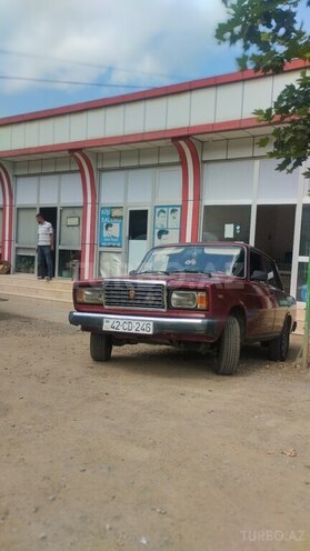 LADA (VAZ) 2107-1