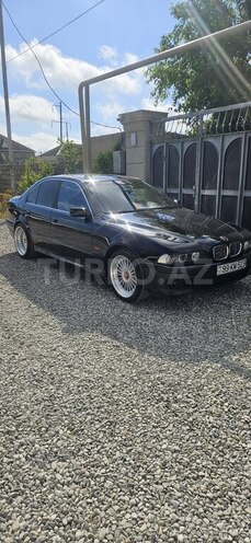 BMW 523-4