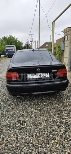 BMW 523-5