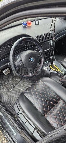 BMW 523-6