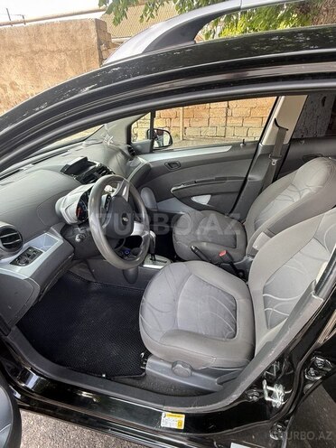 Chevrolet Spark-11