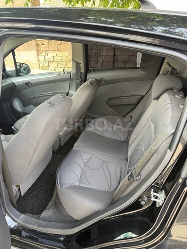Chevrolet Spark-9