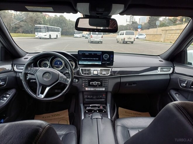Mercedes E 220-5