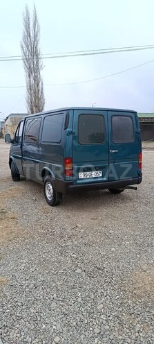Ford Transit-2