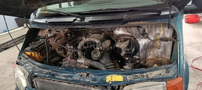 Ford Transit-7