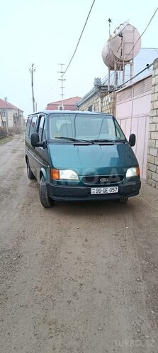 Ford Transit-8