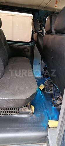 Ford Transit-12
