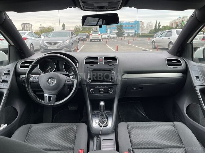 Volkswagen Golf-6