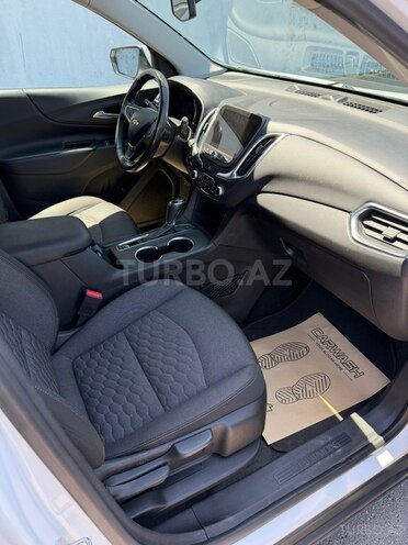 Chevrolet Equinox-7