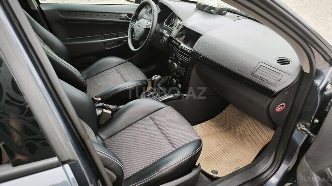 Opel Astra-4
