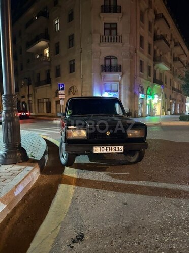 LADA (VAZ) 2107-1