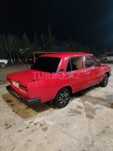 LADA (VAZ) 2107-2