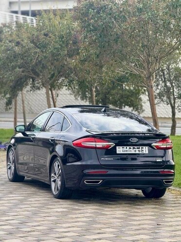 Ford Fusion (North America)-5