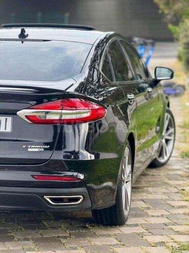 Ford Fusion (North America)-4