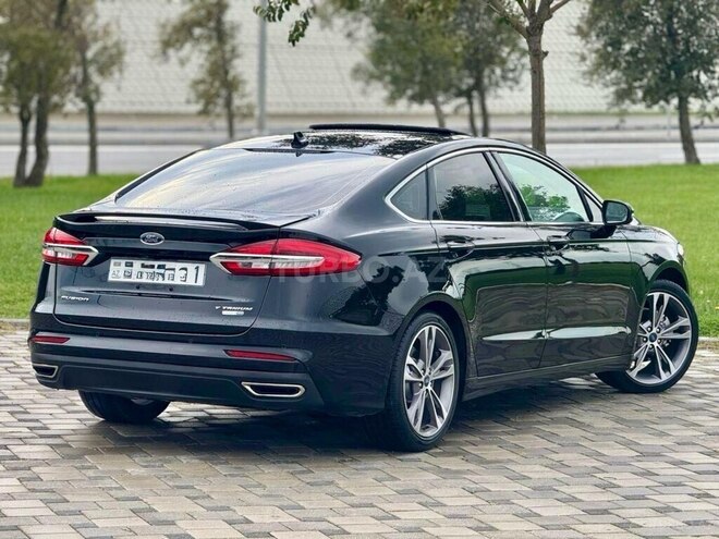 Ford Fusion (North America)-10