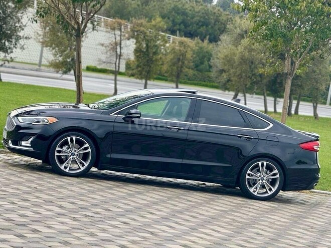 Ford Fusion (North America)-8