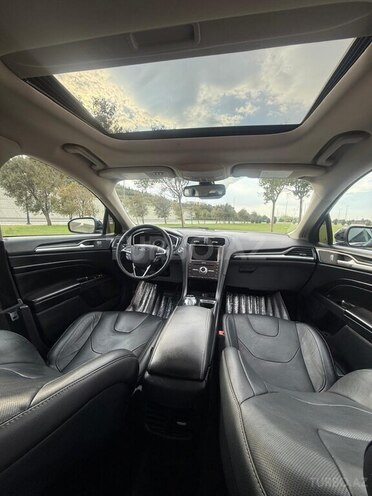 Ford Fusion (North America)-20
