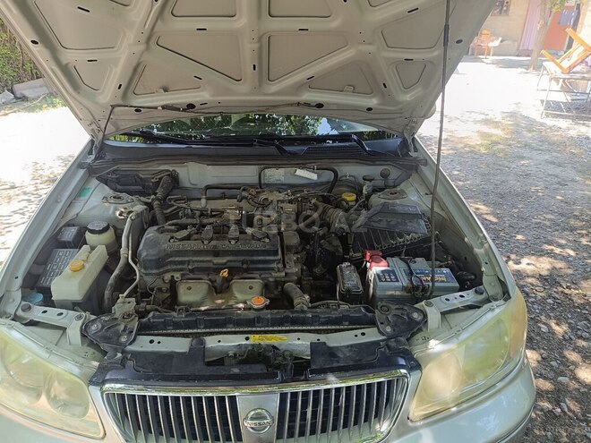 Nissan Sunny-4