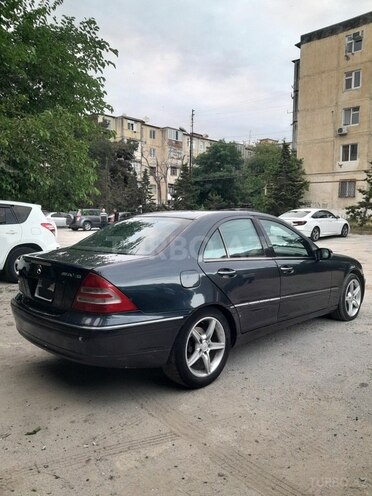 Mercedes C 240-4