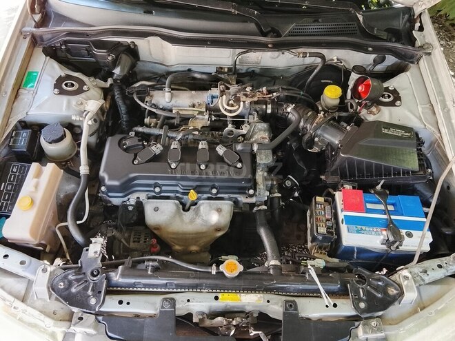Nissan Sunny-14
