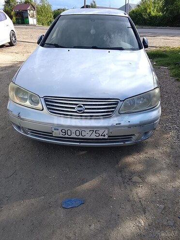 Nissan Sunny-15