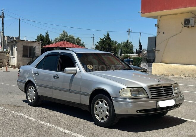 Mercedes C 180-2