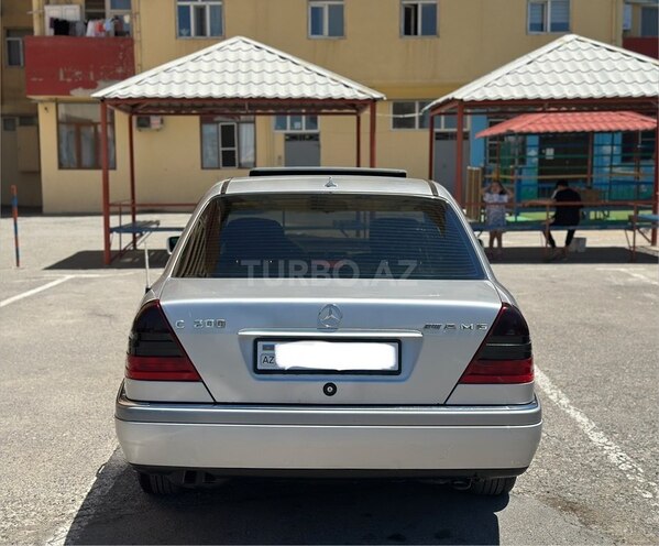 Mercedes C 180-4