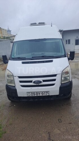 Ford Transit-1