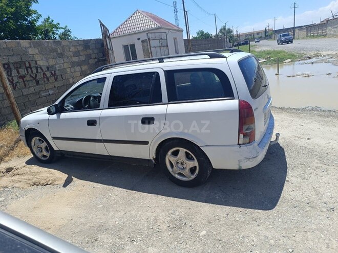 Opel Astra-2