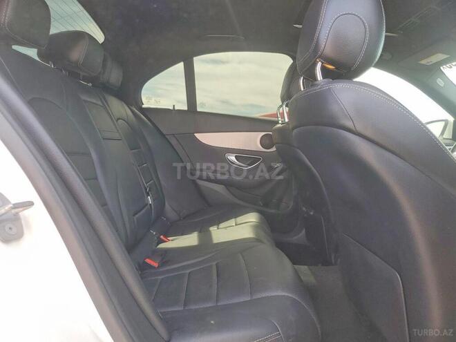 Mercedes C 300-10