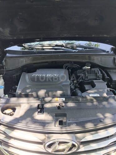 Hyundai Santa Fe-7