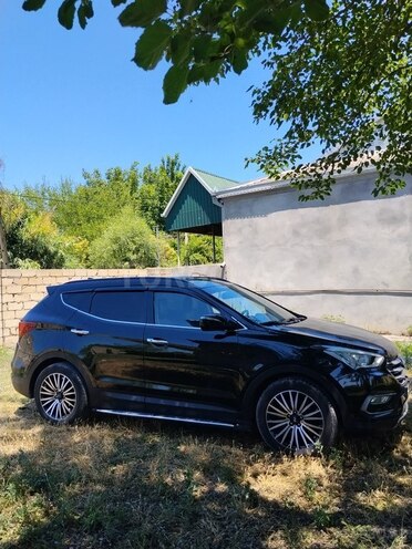 Hyundai Santa Fe-3