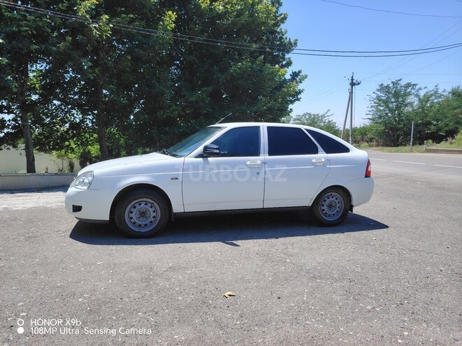 LADA (VAZ) Priora-6