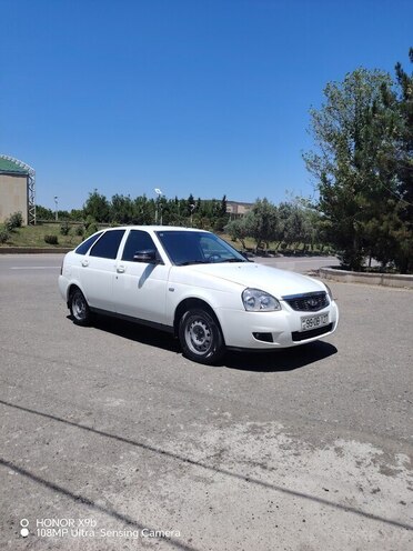 LADA (VAZ) Priora-10