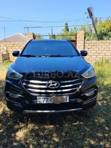 Hyundai Santa Fe-1