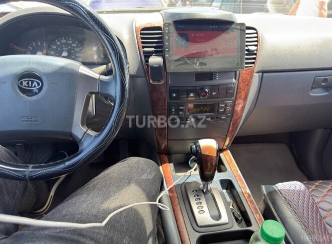 Kia Sorento-9