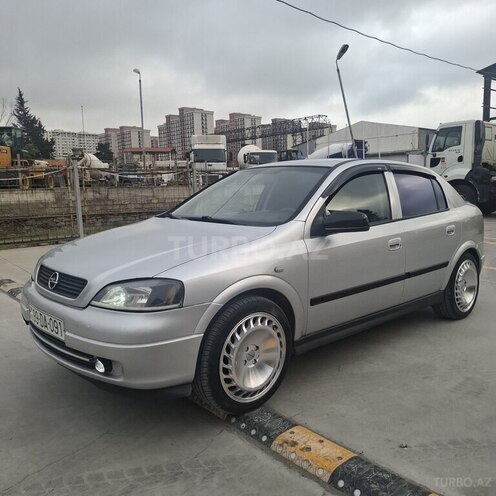 Opel Astra-4