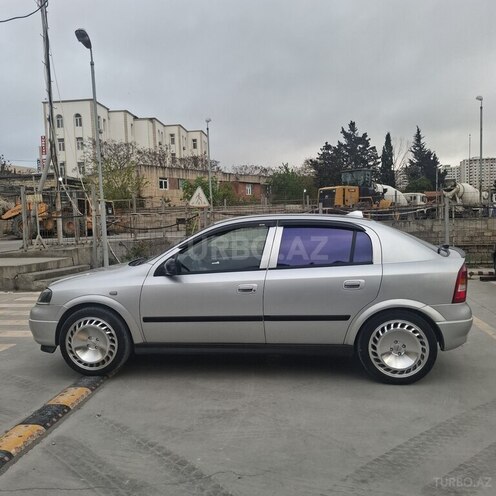 Opel Astra-5