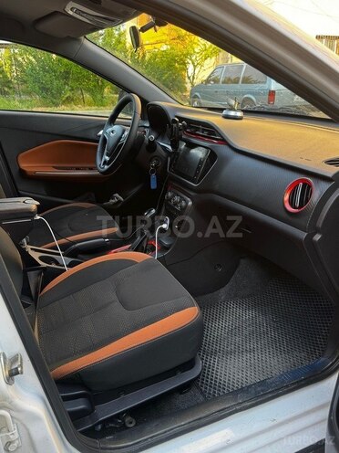 Chery Tiggo 2-8