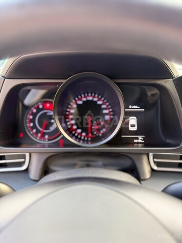 Hyundai Elantra-7