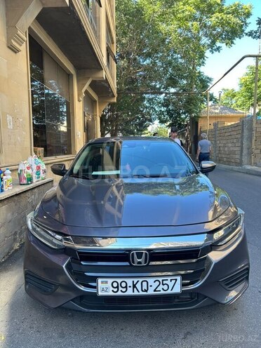 Honda Insight-1