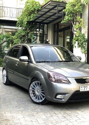 Kia Rio-4