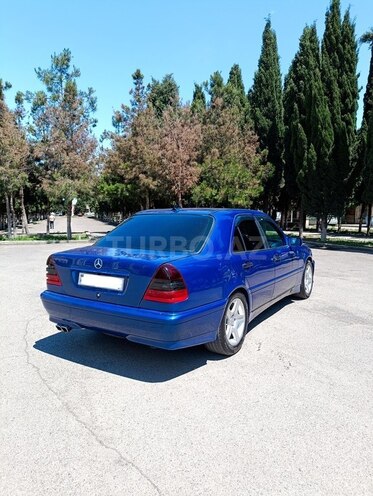Mercedes C 180-5