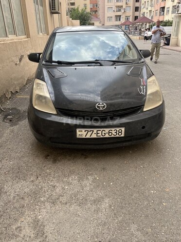 Toyota Prius-1