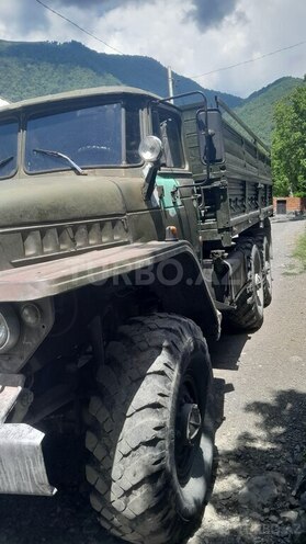 Ural 4320-4